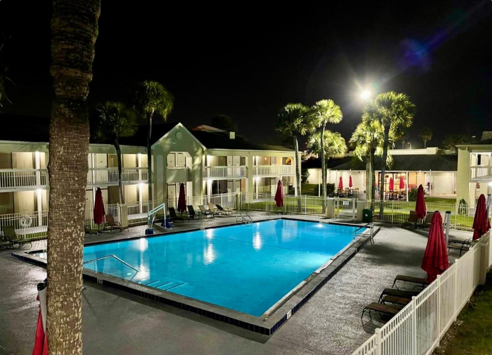 Pool - Wifi - Parking - Best Location ! Kissimmee Exterior photo